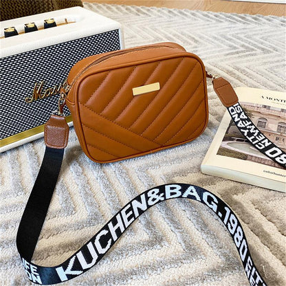 High-Quality Quilted Crossbody Bag – Stylish & Versatile