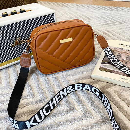 High-Quality Quilted Crossbody Bag – Stylish & Versatile