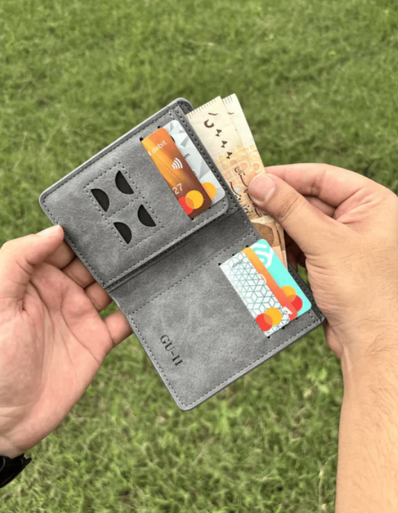 Premium Minimalist Slim Wallet | Stylish & Compact Card Holder