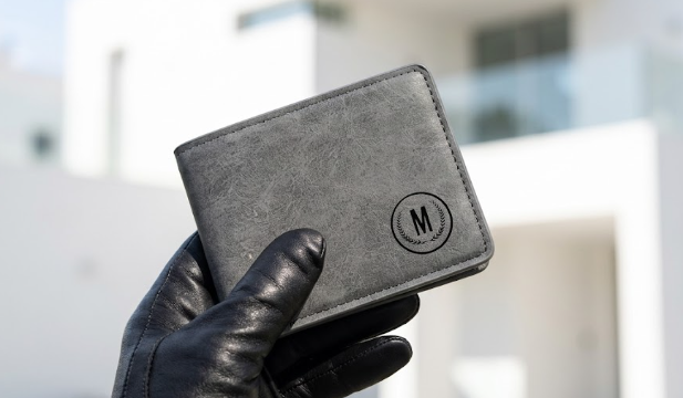 Premium Quality Sleek Design Men's Wallet Rubber